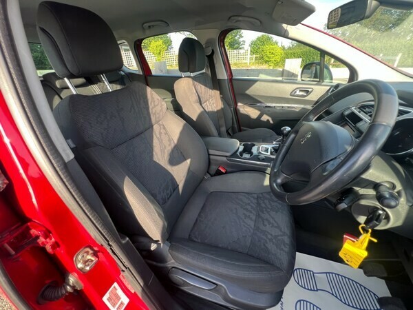 Peugeot 3008 E-hdi Active White #22