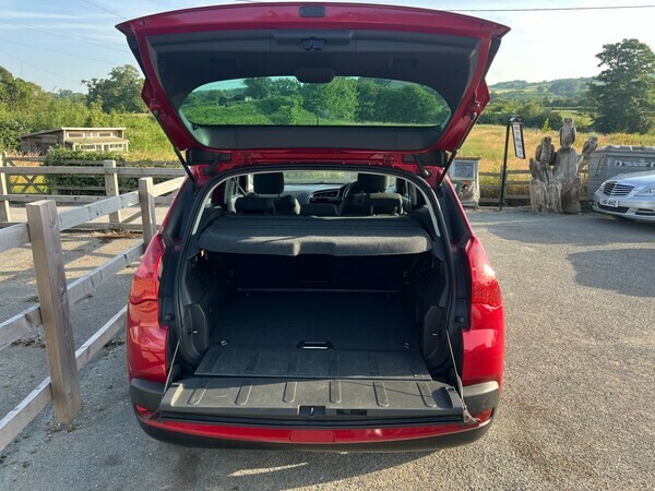 Peugeot 3008 E-hdi Active White #16