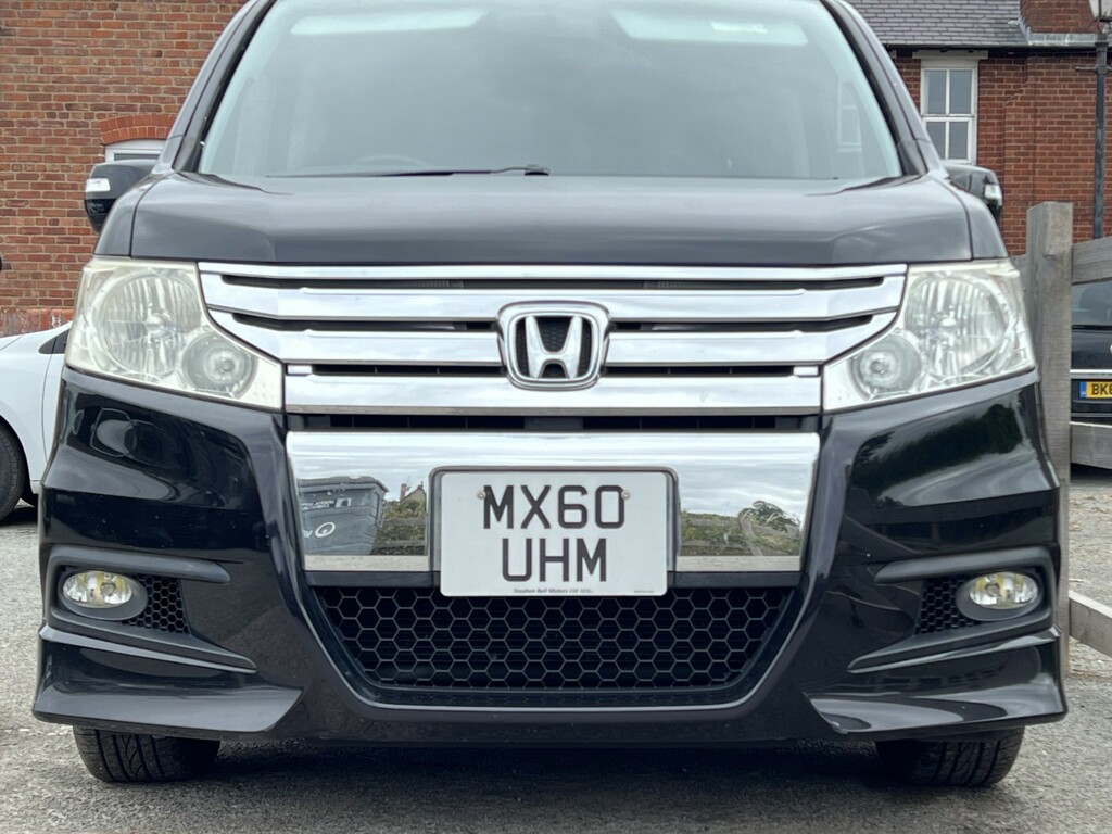 Honda StepWagon #21