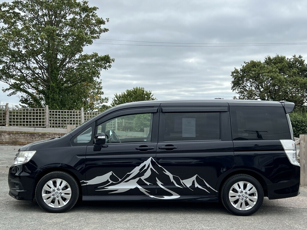 Honda StepWagon Mpv 2010 Black #5