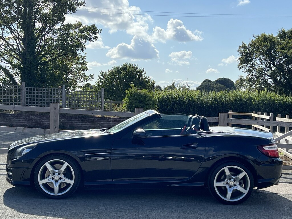 Mercedes-Benz SLK 1.8 Slk200 Blueefficiency Amg Sport Edition 125 Black #3