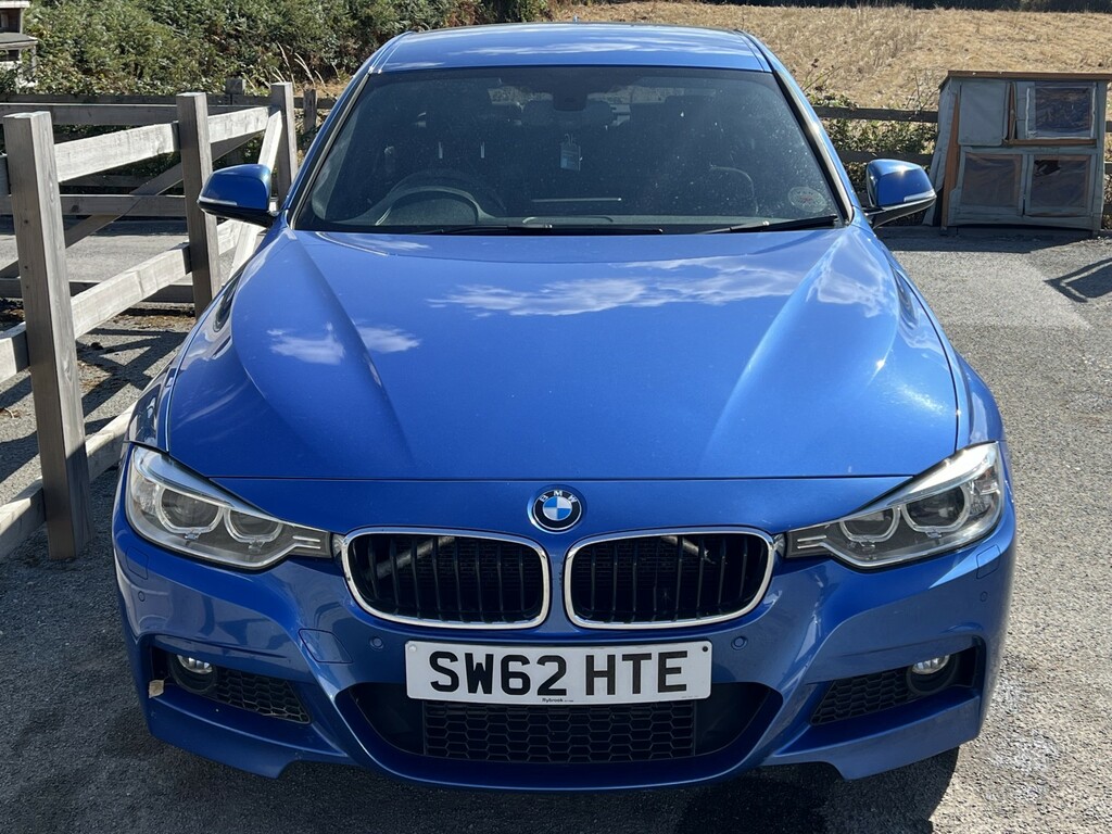 BMW 3 Series 318D M Sport Black #3
