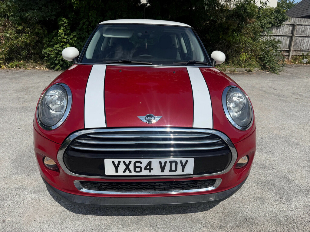 Mini Hatch 1.5 Cooper D Hatchback Red #2