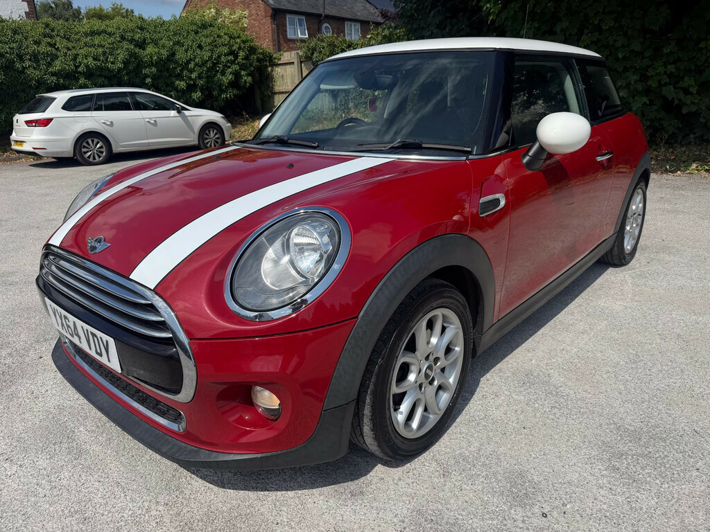 Mini Hatch 1.5 Cooper D Hatchback Red #3