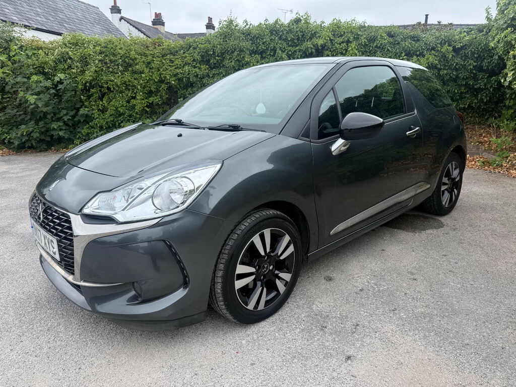 DS DS 3 1.2 Puretech 82 Chic Hatchback Grey #3