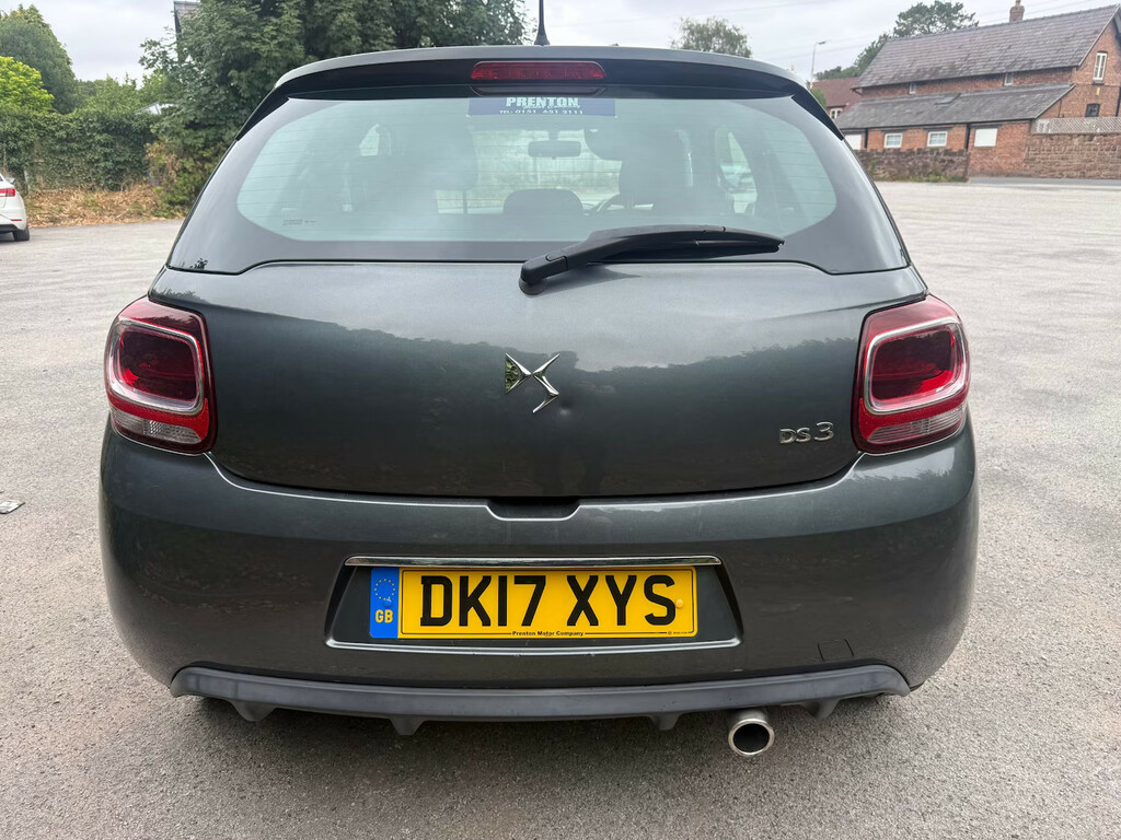 DS DS 3 1.2 Puretech 82 Chic Hatchback Grey #5
