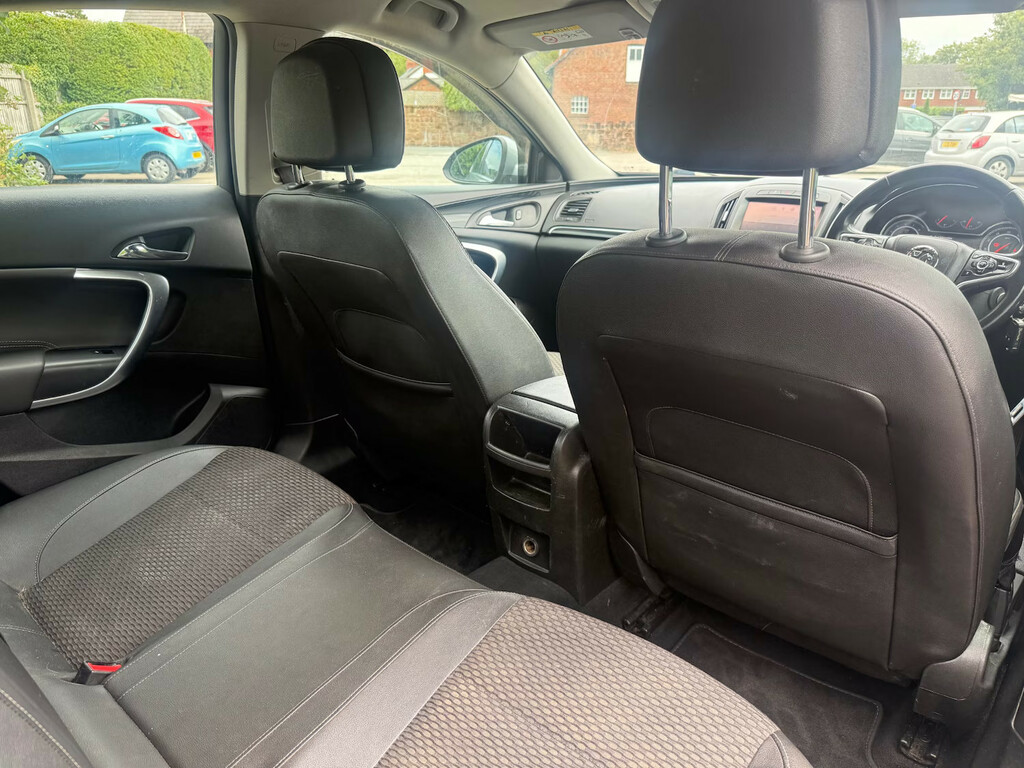 Vauxhall Insignia 2.0 Cdti Ecoflex 120 Bhp Design Nav #8