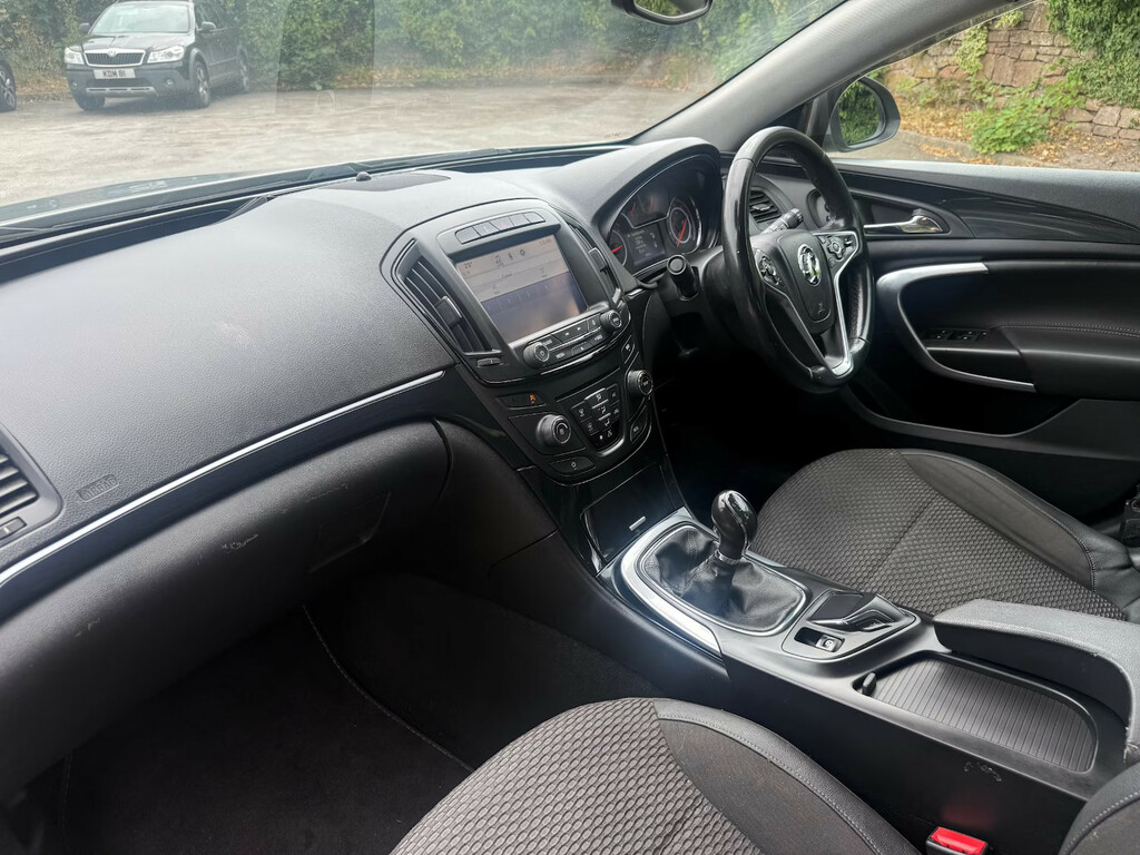 Vauxhall Insignia 2.0 Cdti Ecoflex 120 Bhp Design Nav #11