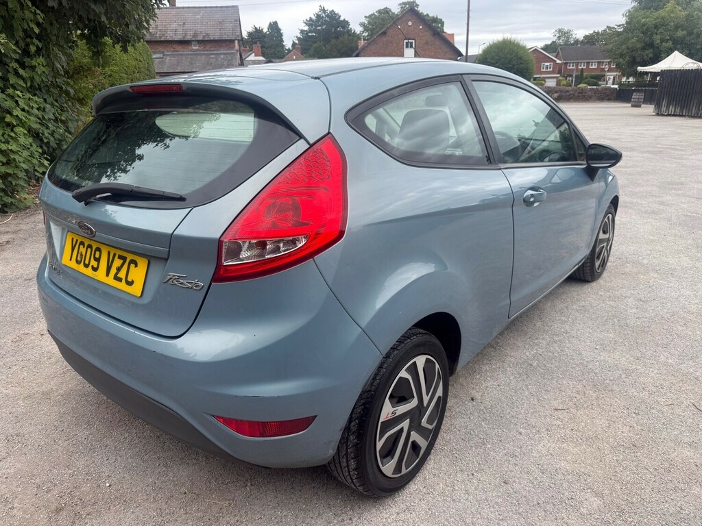 Ford Fiesta 1.2 Zetec Red #4