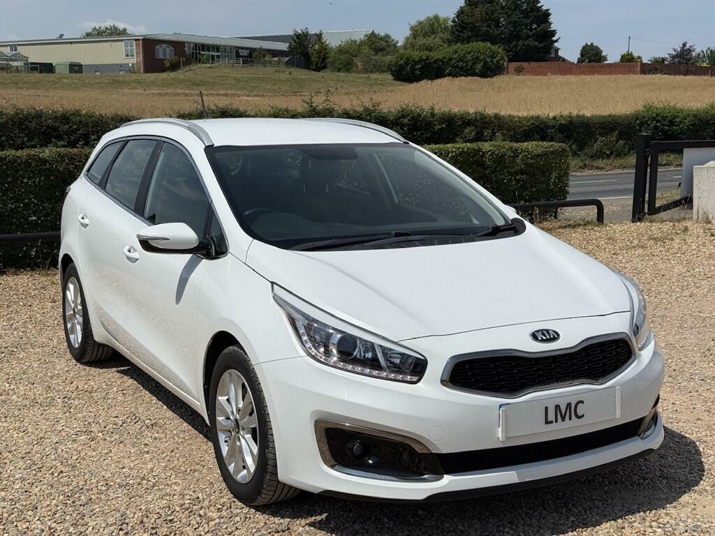 Kia Ceed 1.6 Crdi 2 Sportswagon Dct Euro 6 Ss White #2