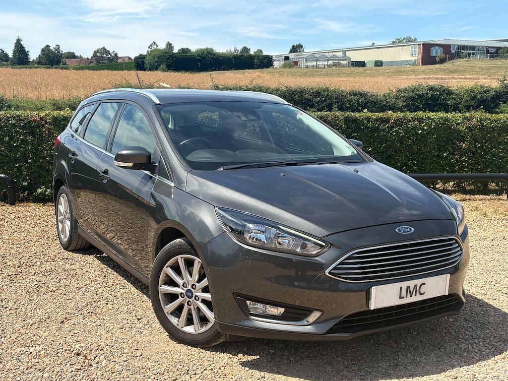 Ford Focus Titanium Grey