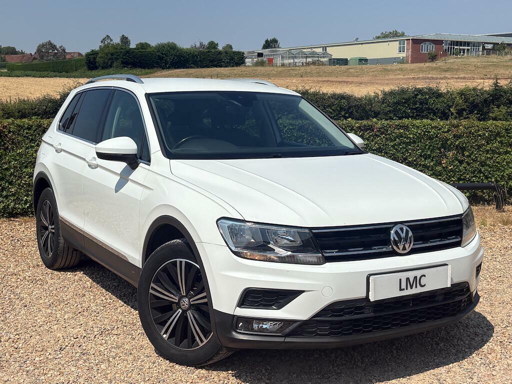 Volkswagen Tiguan Se Navigation White