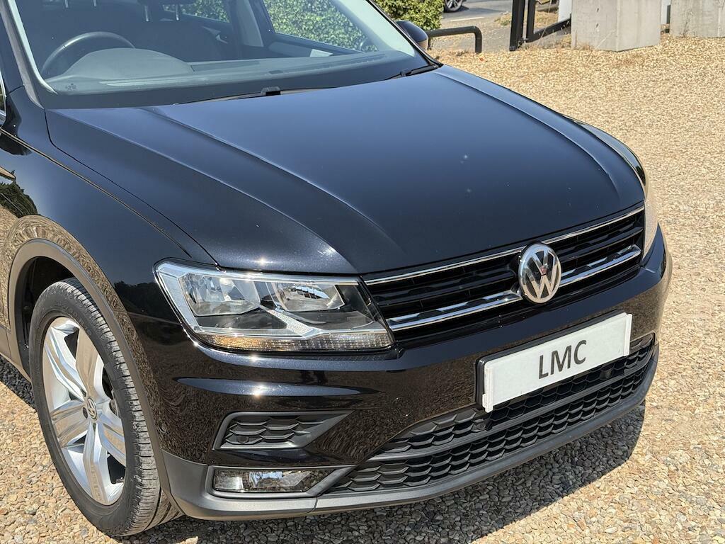 Volkswagen Tiguan 1.5 Tsi Evo Match Dsg Euro 6 Ss RO70AWY Black #3