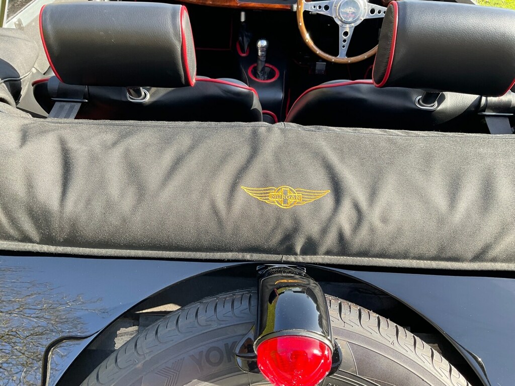 Morgan Plus Four 2.0 2dr Red #9