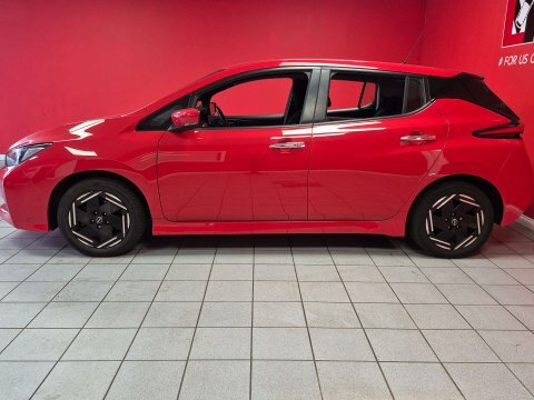 Nissan Leaf Leaf Acenta WN22TKE Red #2