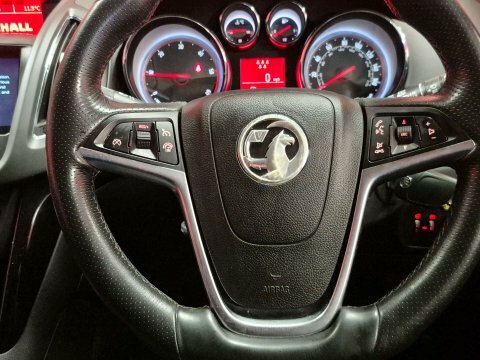 Vauxhall Zafira Tourer 2.0 Cdti 165 Sri 7 Seats White #8