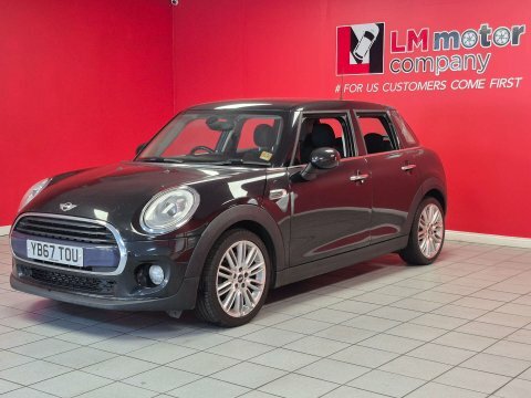 Mini Hatch 1.5 Cooper Black #6
