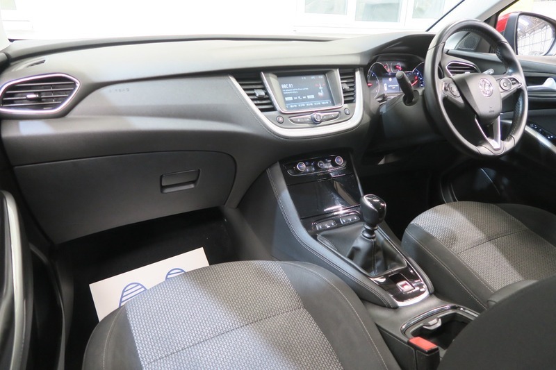 Vauxhall Grandland X 1.2 Turbo Sport Nav Grey #25
