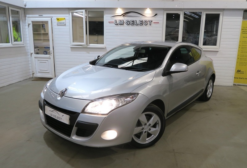 Renault Megane Dynamique Tomtom Vvt 110 Silver #3