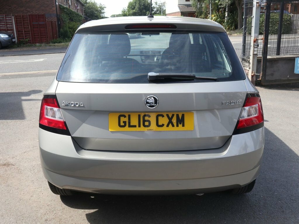 Skoda Fabia 1L S Beige #5