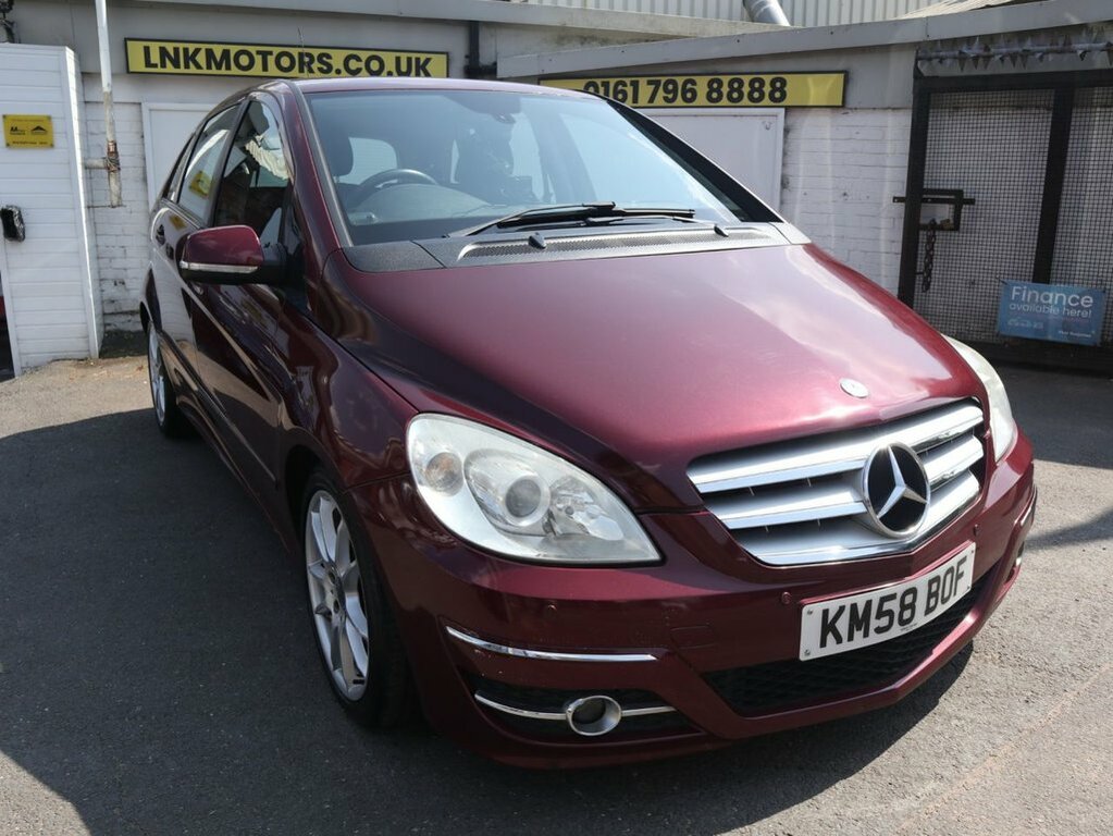 Mercedes-Benz B Class 2L Sport Red