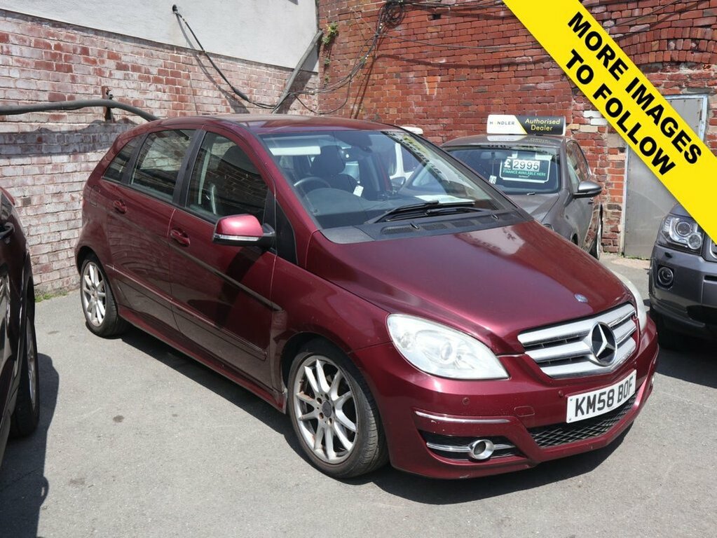 Mercedes-Benz B Class 2L Sport Red