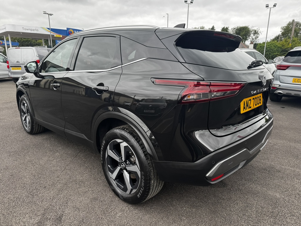 Nissan Qashqai N-connecta Dig-t Mhev AMZ7008 Black #3