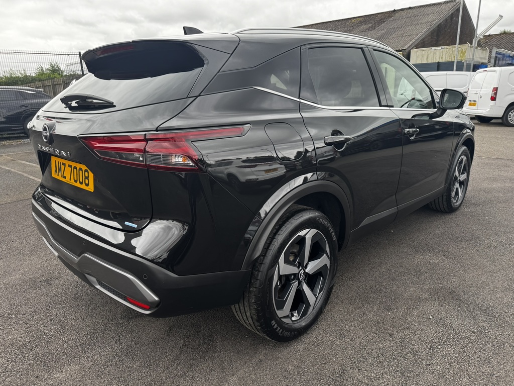 Nissan Qashqai N-connecta Dig-t Mhev AMZ7008 Black #5