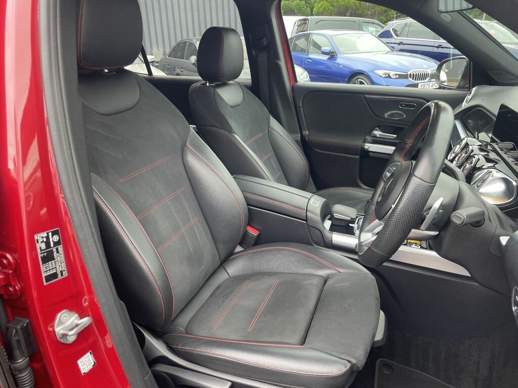 Mercedes-Benz GLB Class Glb 200 Amg Line Black #11