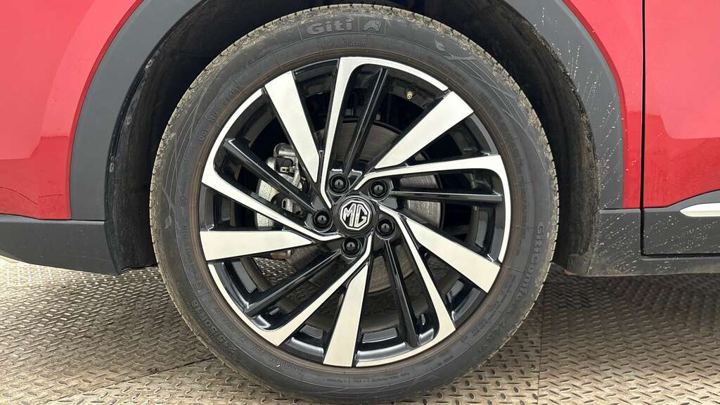 MG ZS Trophy Red #6