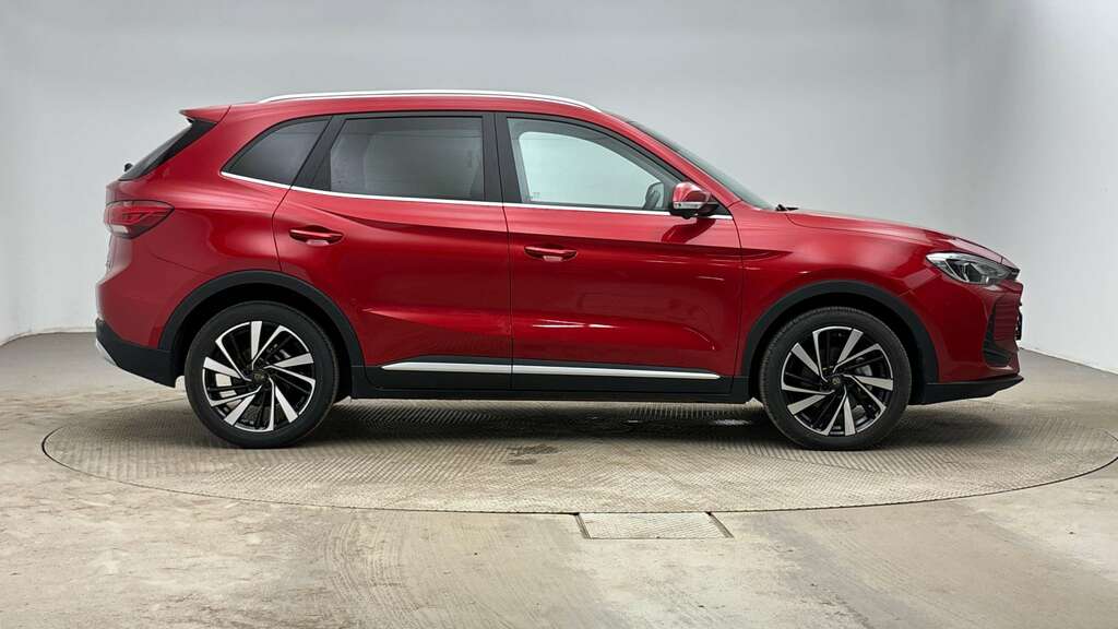 MG ZS Trophy Red #5