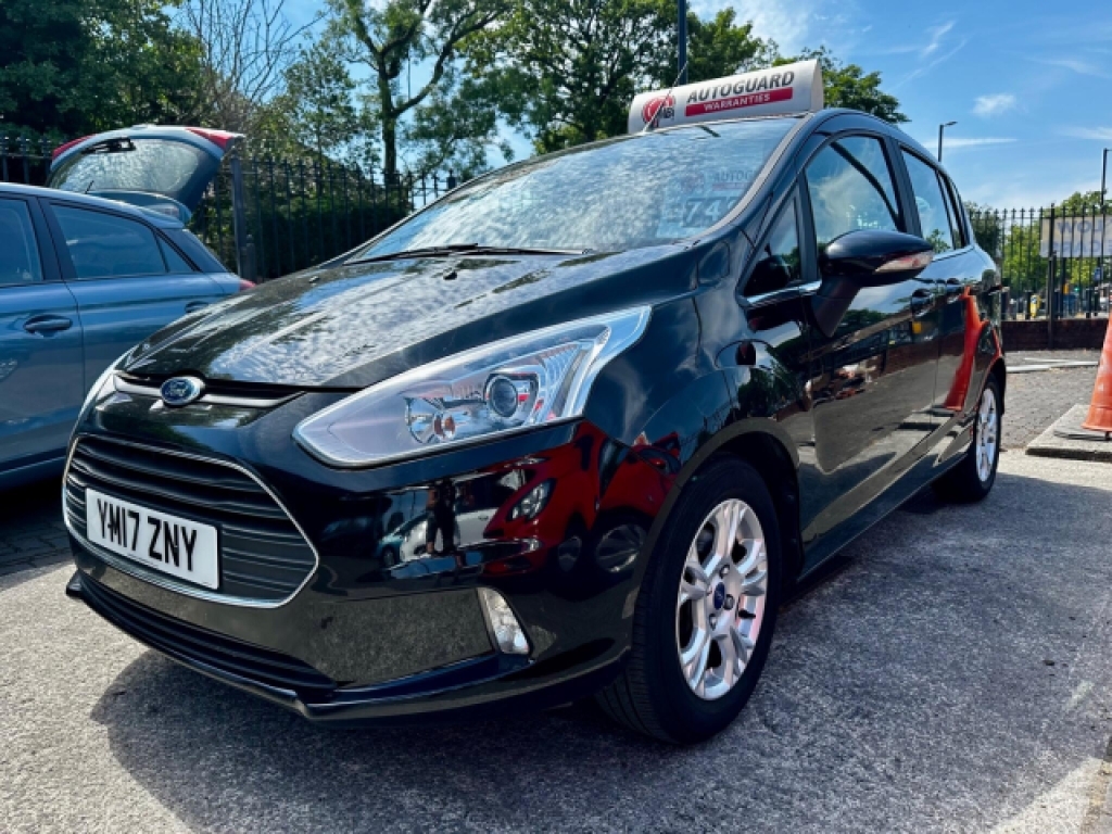 Ford B-Max 1.4 Zetec Navigator YM17ZNY Black #3