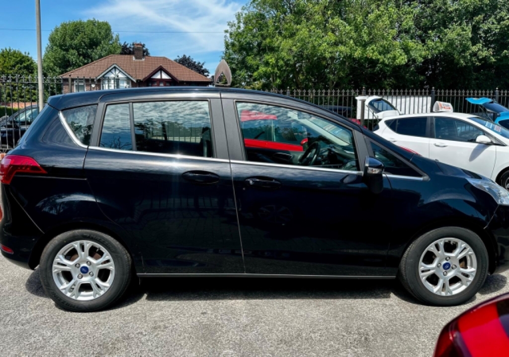 Ford B-Max 1.4 Zetec Navigator YM17ZNY Black #5