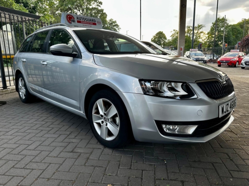 Skoda Octavia 1.6 Tdi Se Silver