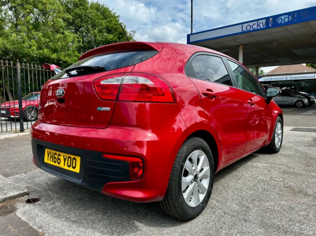 Kia RIO 1.25 Ecodynamics Se Red #4