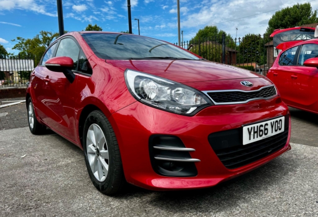 Kia RIO 1.25 Ecodynamics Se Red