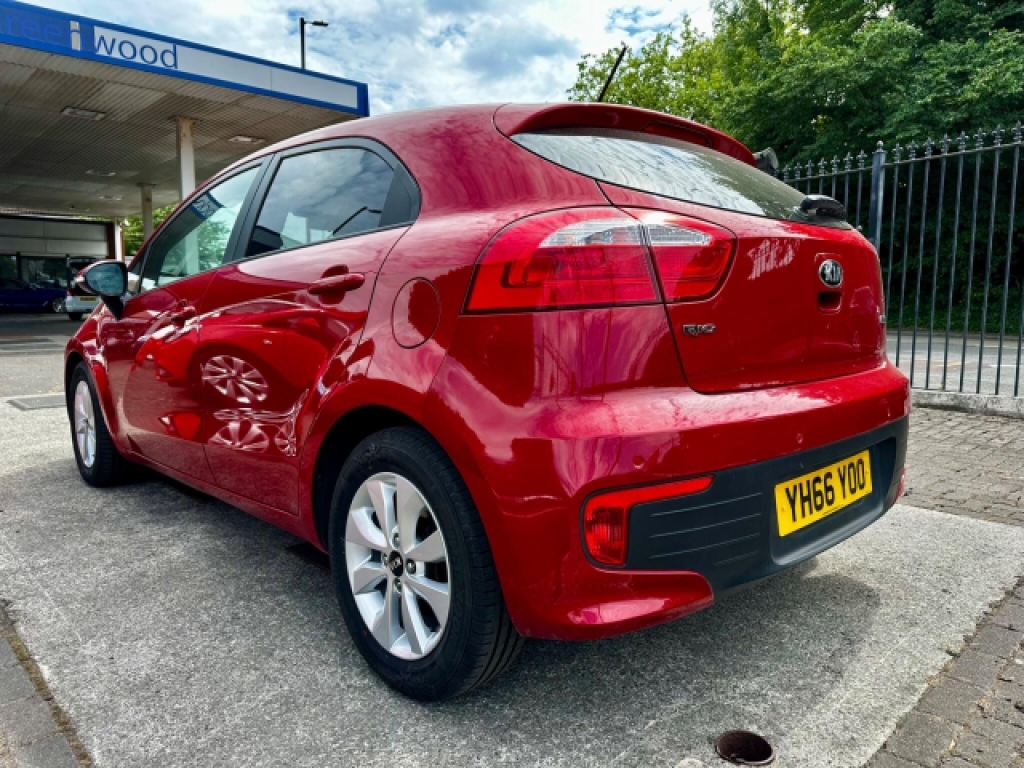 Kia RIO 1.25 Ecodynamics Se Red #2