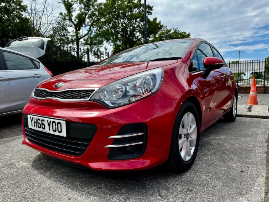 Kia RIO 1.25 Ecodynamics Se Red #3