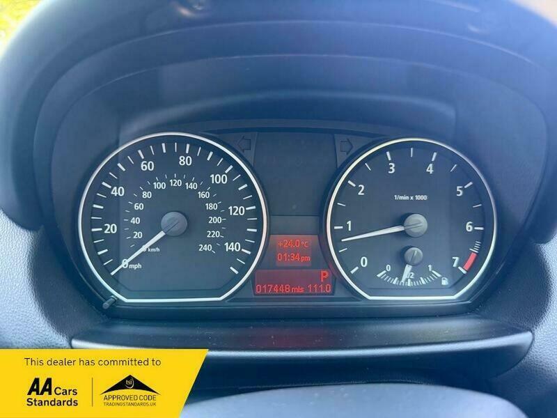 BMW 1 Series Hatchback 2.0 120D Se Euro 4 200505 Blue #35