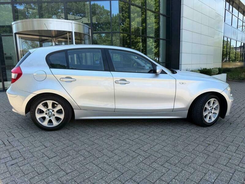 BMW 1 Series Hatchback 2.0 120D Se Euro 4 200505 Blue #11