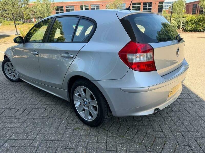 BMW 1 Series 2.0 118I Se Hatchback Silver #4