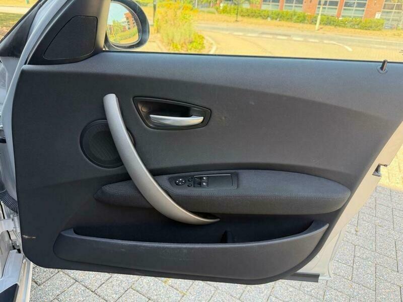 BMW 1 Series Hatchback 2.0 120D Se Euro 4 200505 Blue #29