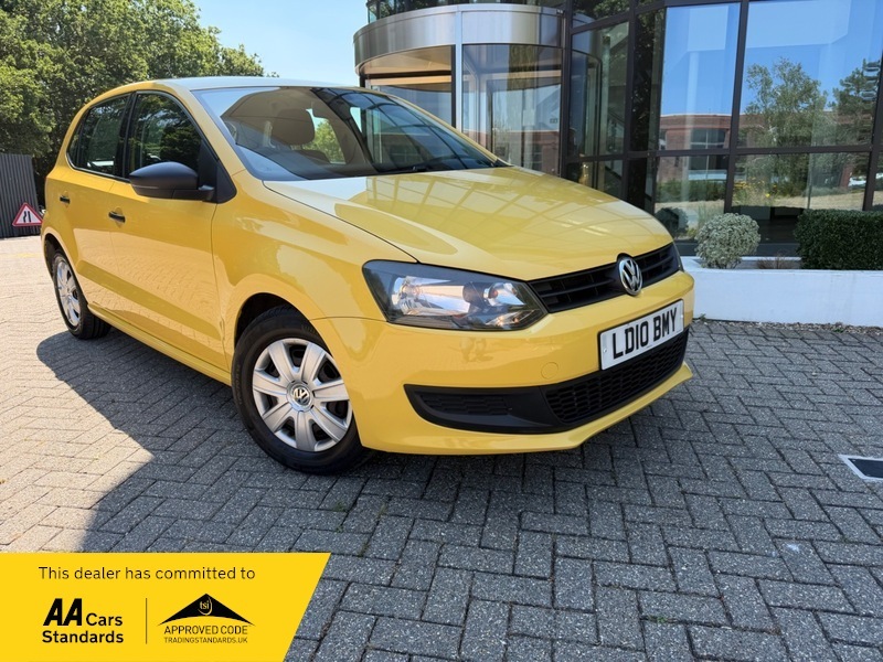 Volkswagen Polo 1.2 S Hatchback Yellow