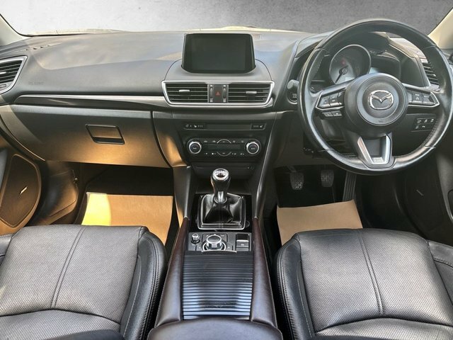 Mazda 3 2.2 Skyactiv-d Sport Nav Hatchback Manu Black #2