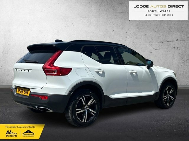 Volvo XC40 2.0 D3 R-design Suv Euro 6 Ss White #6