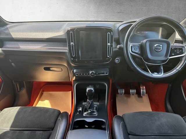 Volvo XC40 2.0 D3 R-design Suv Euro 6 Ss White #2