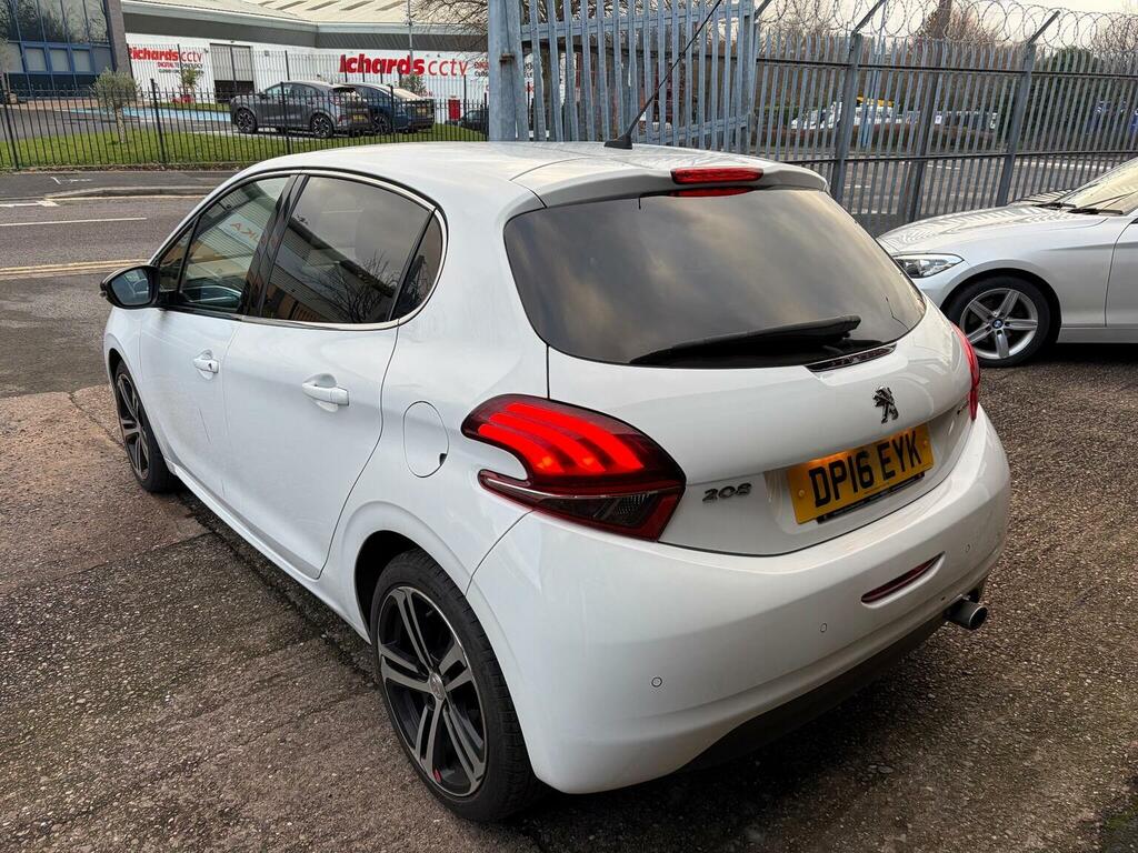 Peugeot 208 1.2 Puretech Gt Line Euro 6 Ss White #2