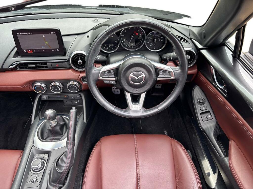 Mazda MX-5 RF Coupe #12