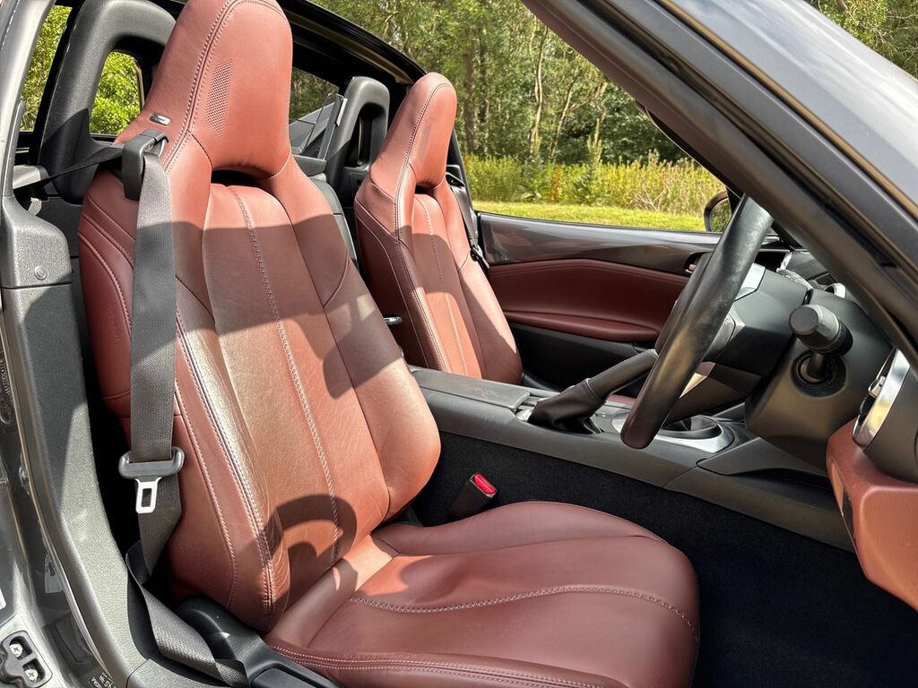 Mazda MX-5 RF Coupe #38