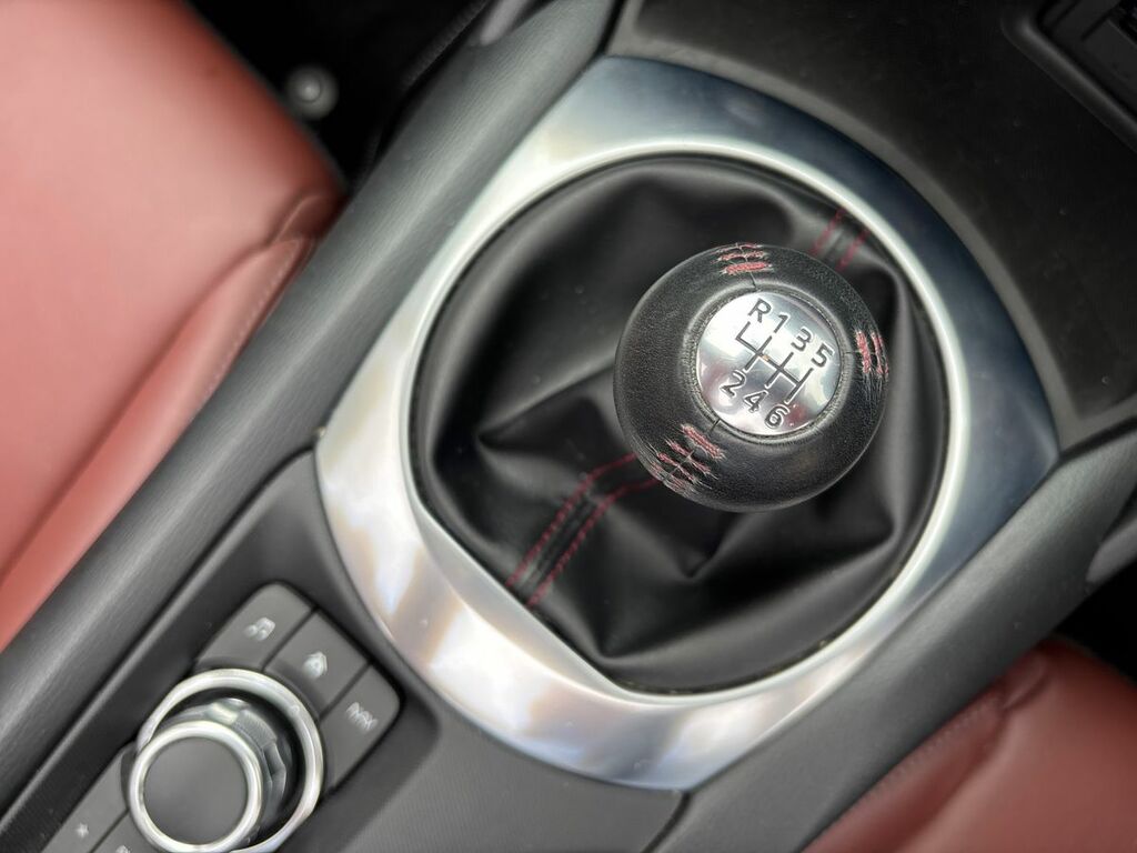 Mazda MX-5 RF Coupe #30